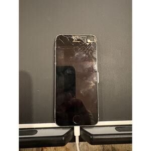 Apple iPhone 5S 16GB AT&T A1533 Black For Parts Boot Loop Cracked Screen